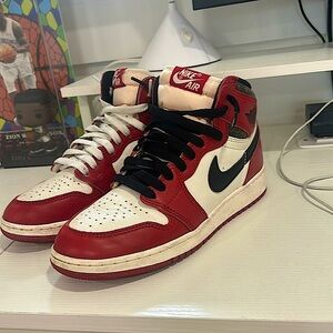 Brand new size 5.5Y only used once